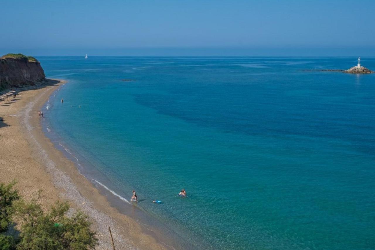 Lavitavillas Mytikas  Buitenkant foto